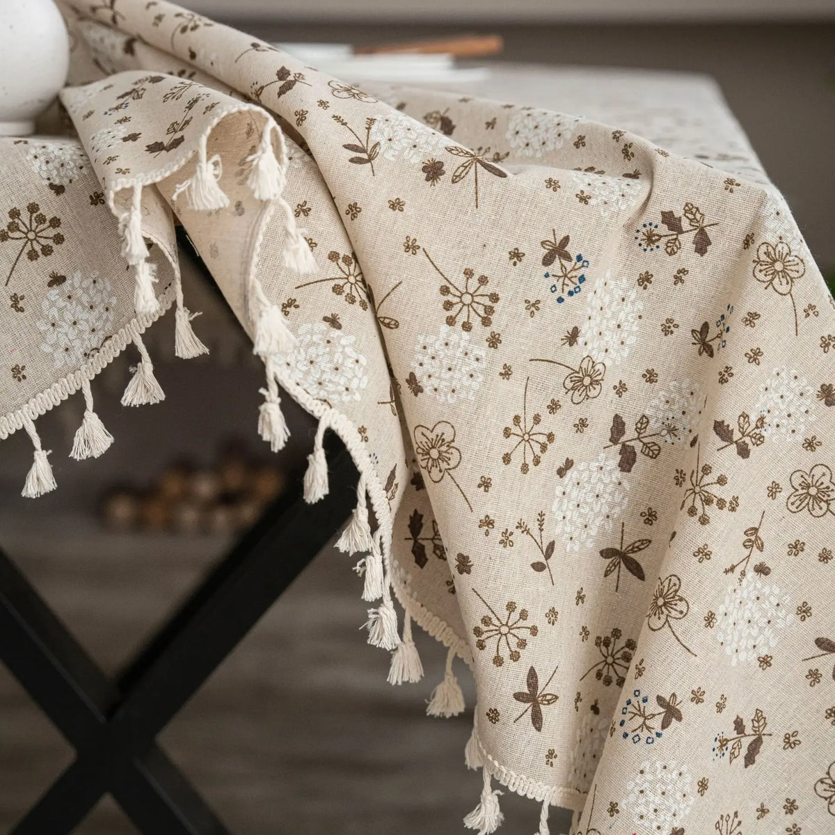 Cottage Tassel Tablecloth